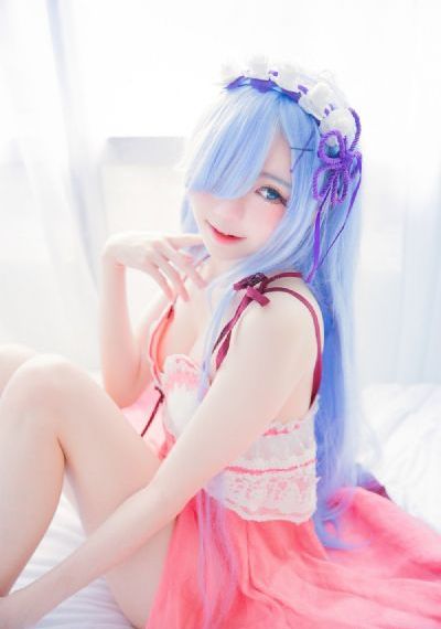 丰满少妇被啪啪到高潮