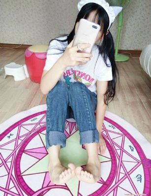 撕开老师的乳罩慢慢揉视频